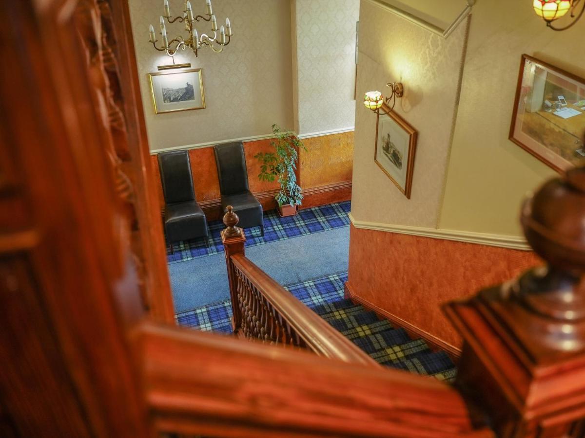 Rosehall Hotel EDI Kültér fotó