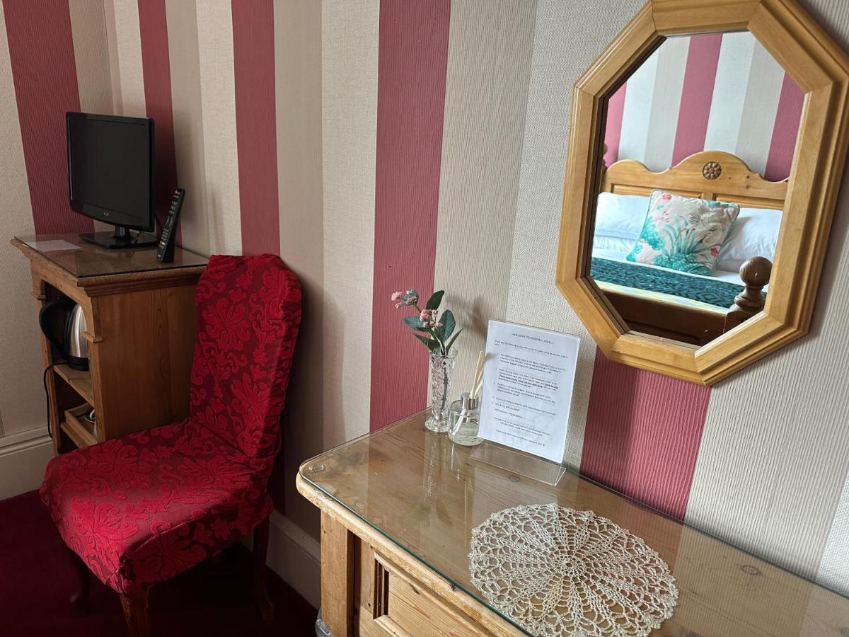 Rosehall Hotel EDI Kültér fotó