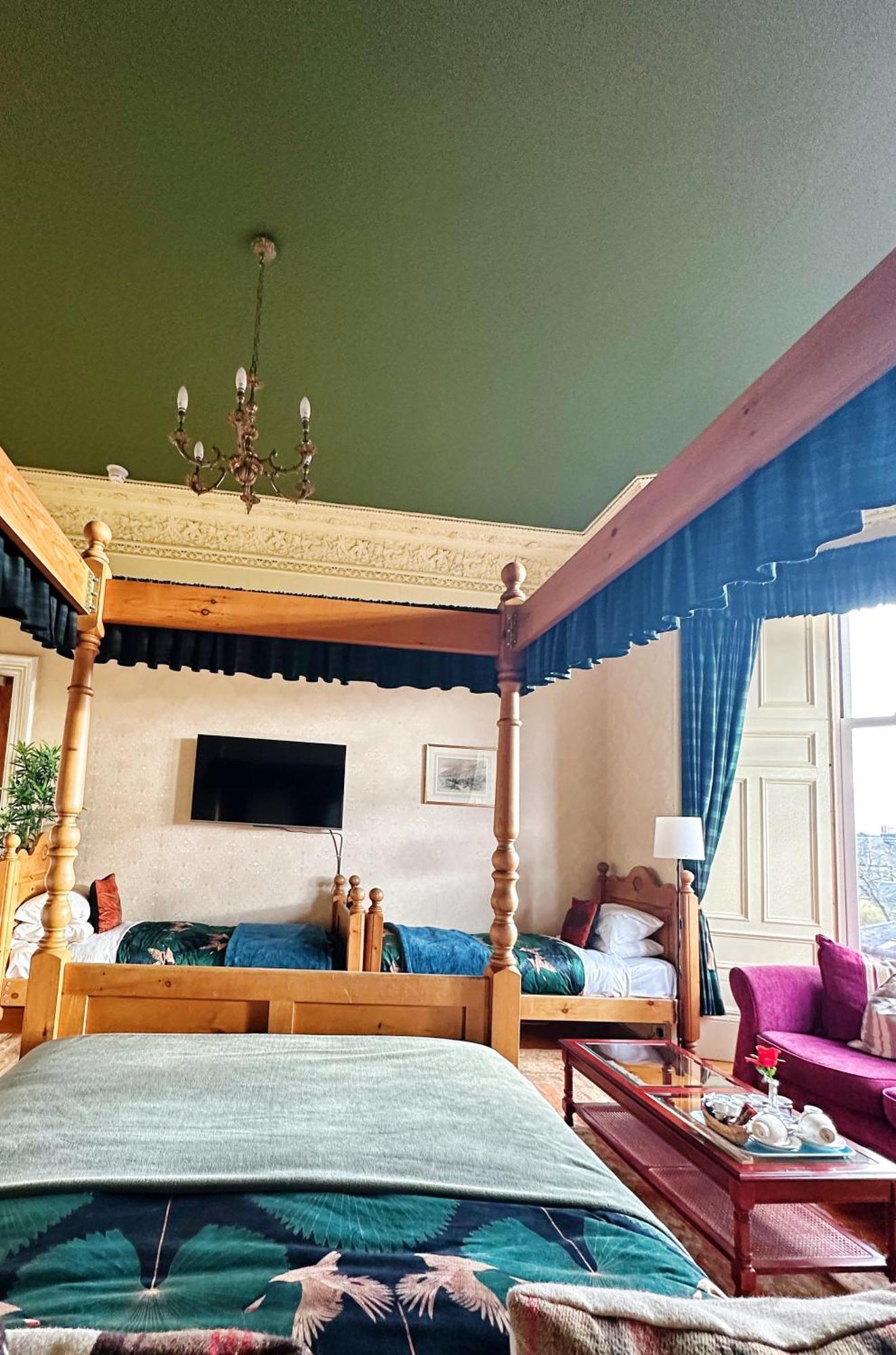 Rosehall Hotel EDI Kültér fotó