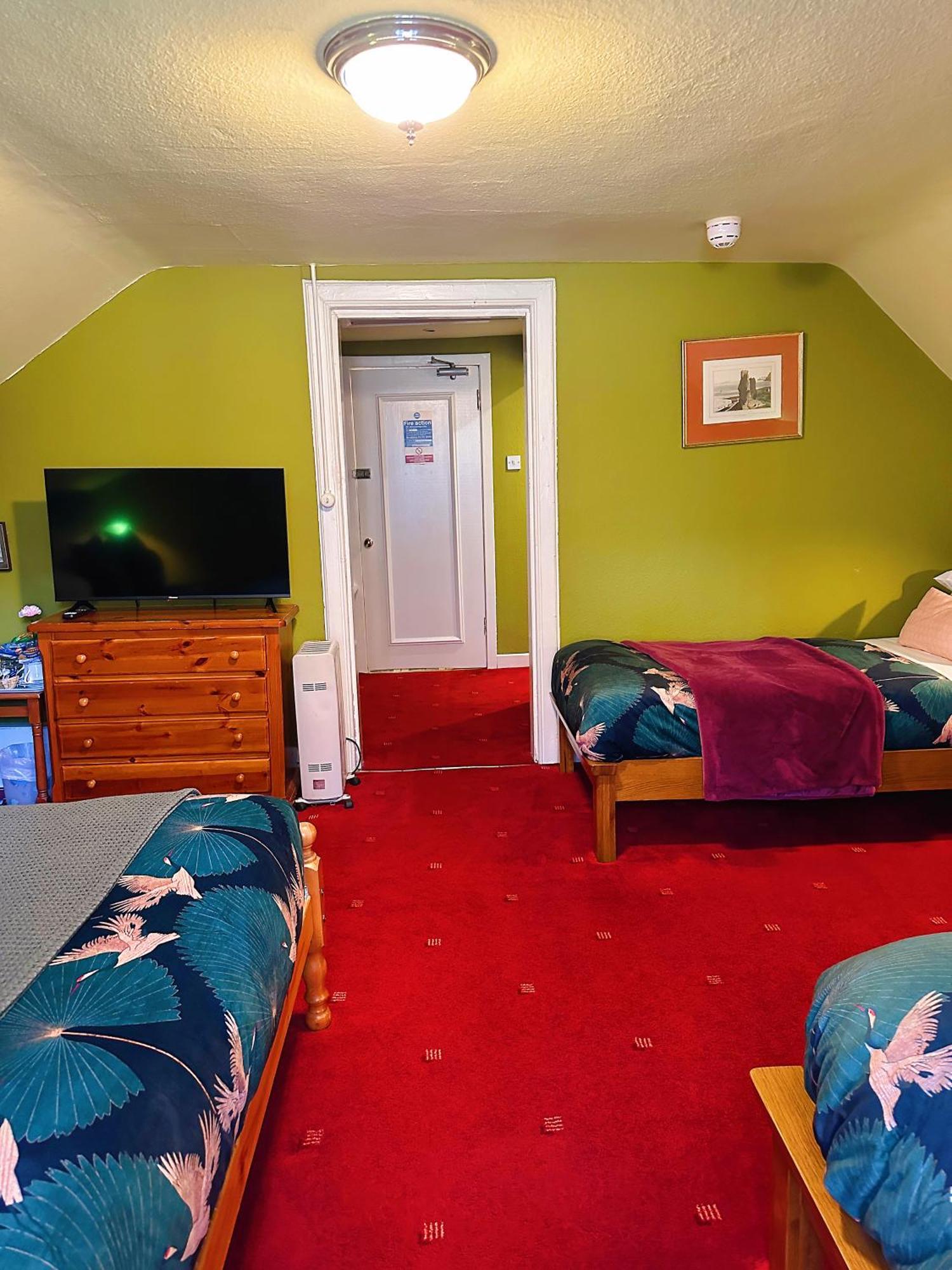 Rosehall Hotel EDI Kültér fotó