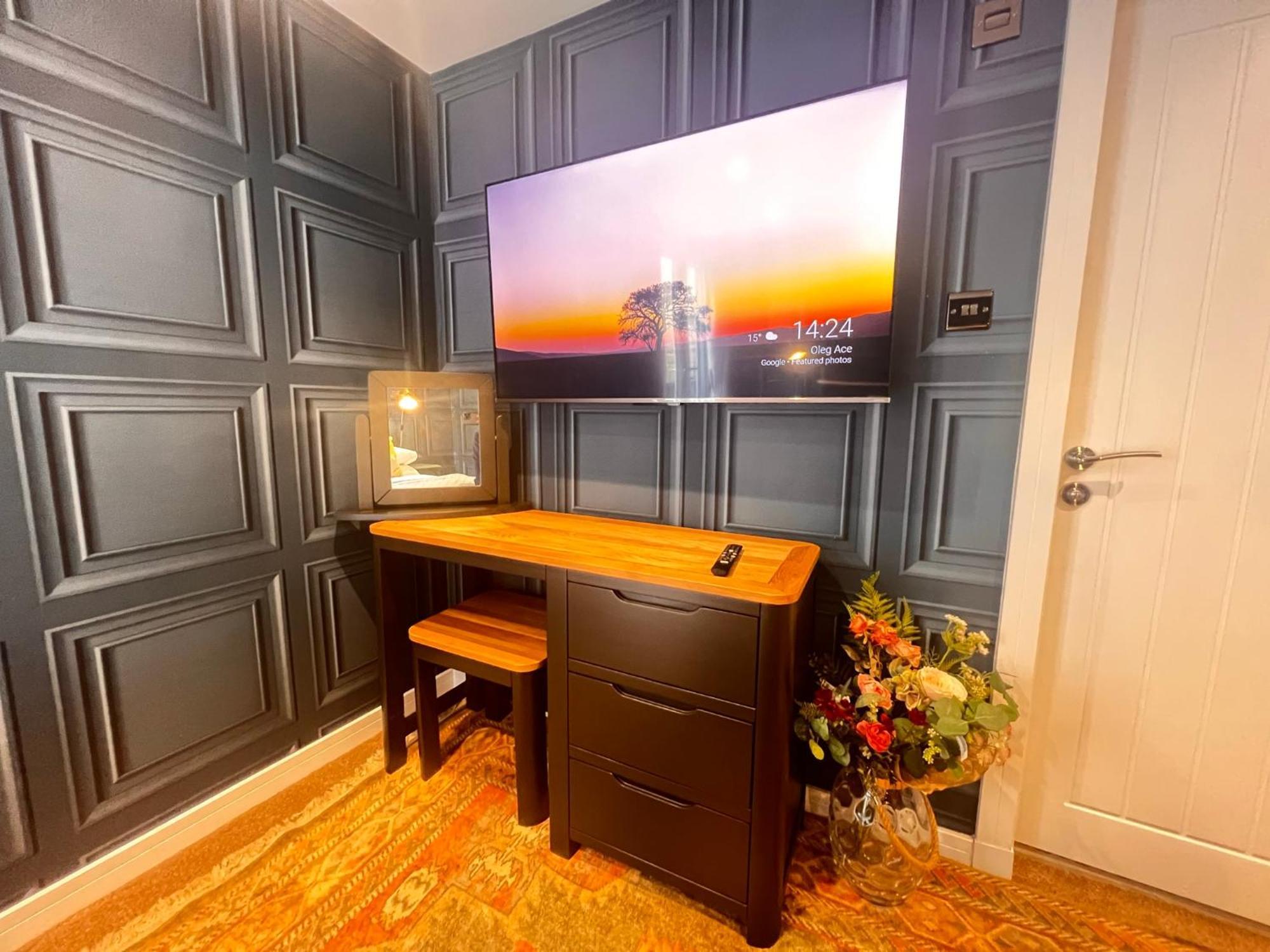 Rosehall Hotel EDI Kültér fotó